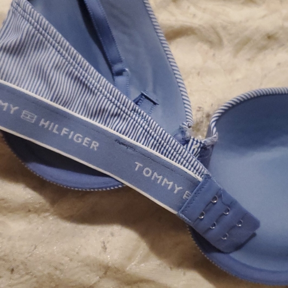 Tommy Hilfiger Push-Up T-Shirt Bra - Picture 4 of 4